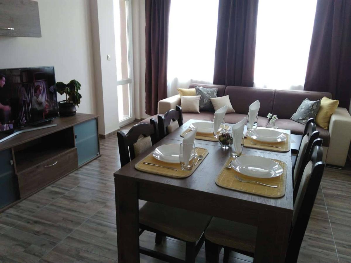 Nev Apart New Velingrad Exterior foto